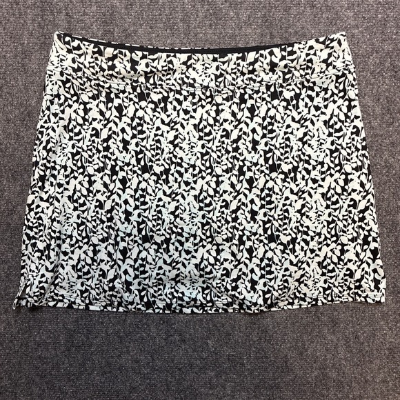 Tranquility by Colorado Clothing Pants - Tranquility By Colorado Clothing Skort Skirt Mint/Black Womens Size Medium